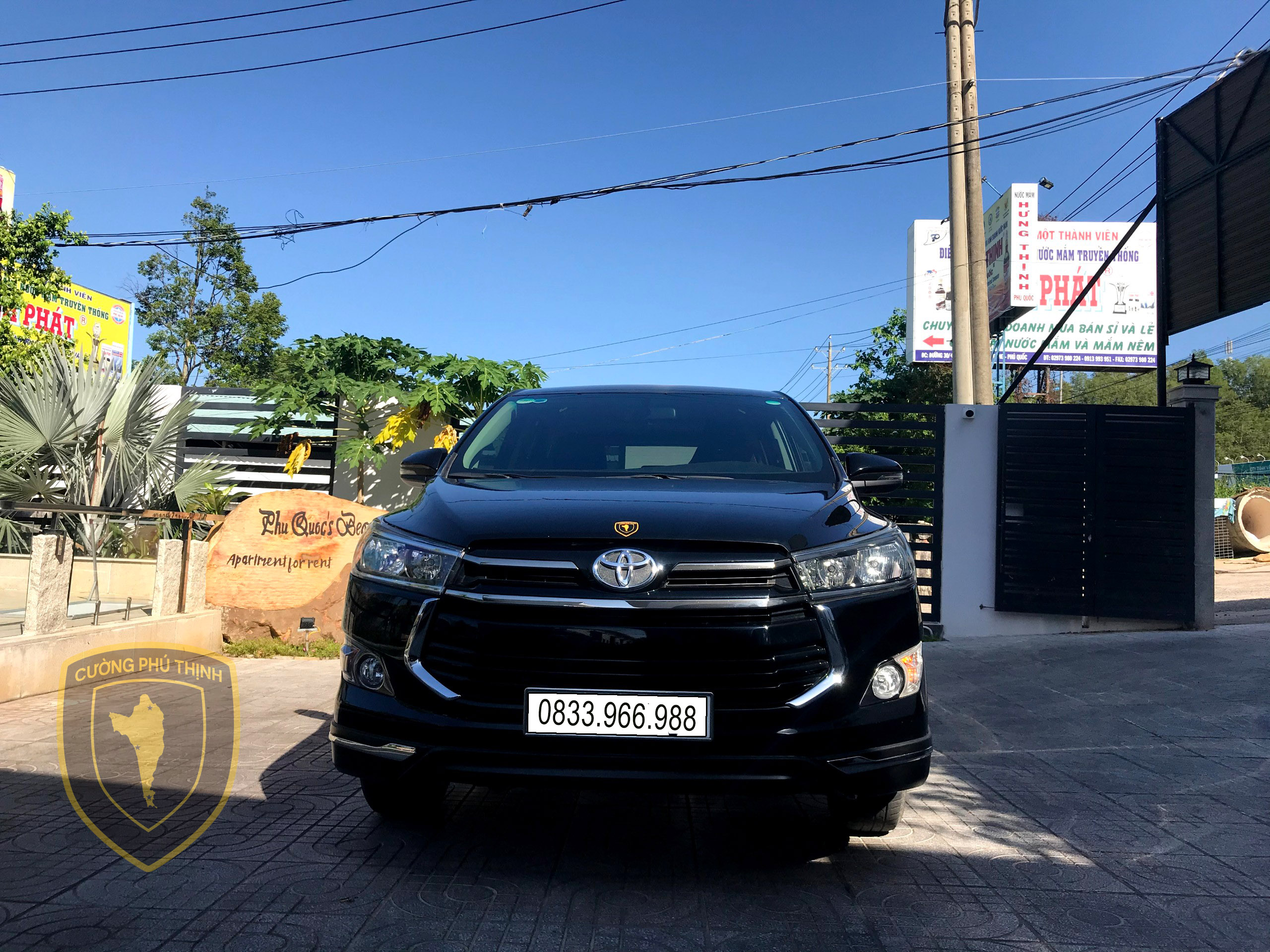 TOYOTA INNOVA 2020