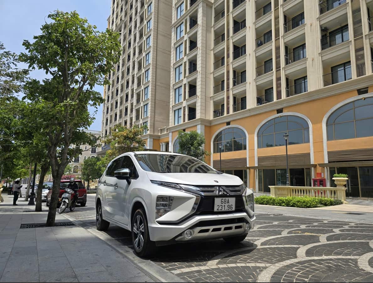 MITSUBISHI XPANDER