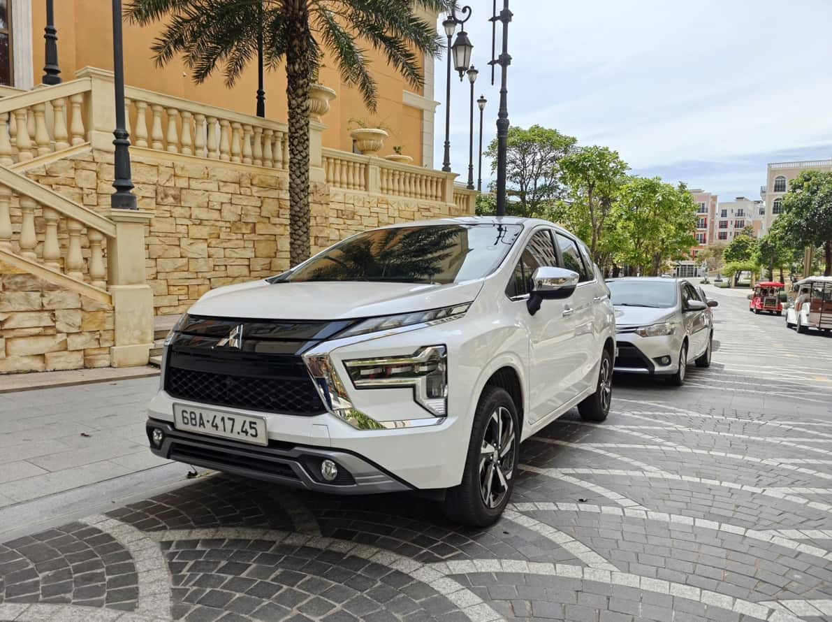 MITSUBISHI XPANDER